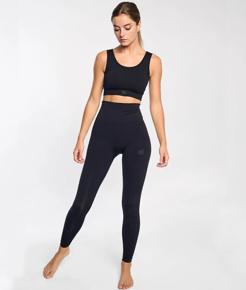 ARYS Malla larga técnica negro (incluye short y top a conjunto)